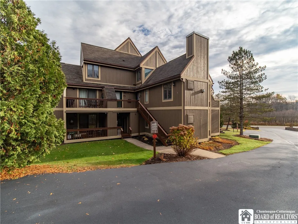 4454 Old Road Camelot 6-203, French Creek, New Yor, French Creek, New York 14724, 3 Bedrooms Bedrooms, 7 Rooms Rooms,2 BathroomsBathrooms,Residential,Closed,4454 Old Road Camelot 6-203, French Creek, New Yor,0,R1648640