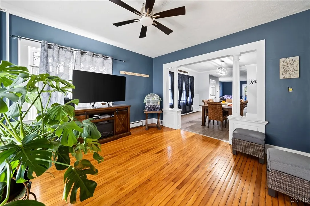 63 East Oneida Street, Oswego, New York 13126, Oswego, New York 13126, 4 Bedrooms Bedrooms, 10 Rooms Rooms,1 BathroomBathrooms,Residential,For Sale,63 East Oneida Street, Oswego, New York 13126,0,S1648541