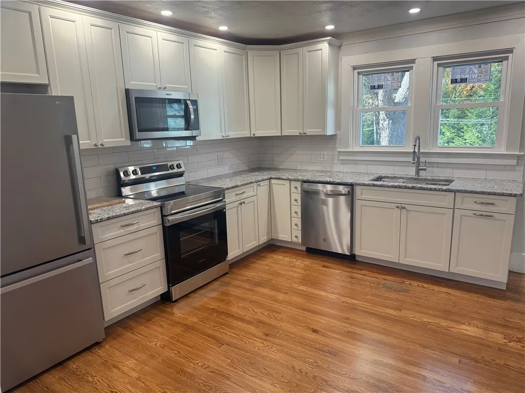 7 Brook Road, Pittsford, New York 14534, Pittsford, New York 14534, 3 Bedrooms Bedrooms, 6 Rooms Rooms,1 BathroomBathrooms,Residential,For Sale,7 Brook Road, Pittsford, New York 14534,0,R1649058