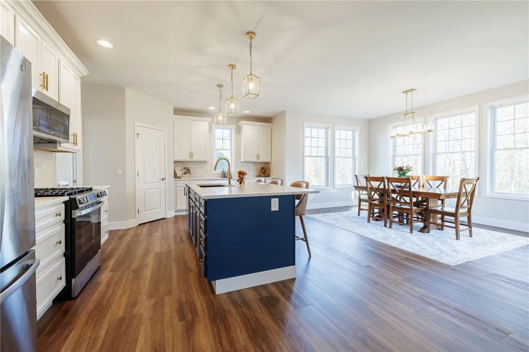 40 Copper Beech, Perinton, New York 14450, Perinton, New York 14450, 4 Bedrooms Bedrooms, 11 Rooms Rooms,2 BathroomsBathrooms,Residential,For Sale,40 Copper Beech, Perinton, New York 14450,0,R1649133