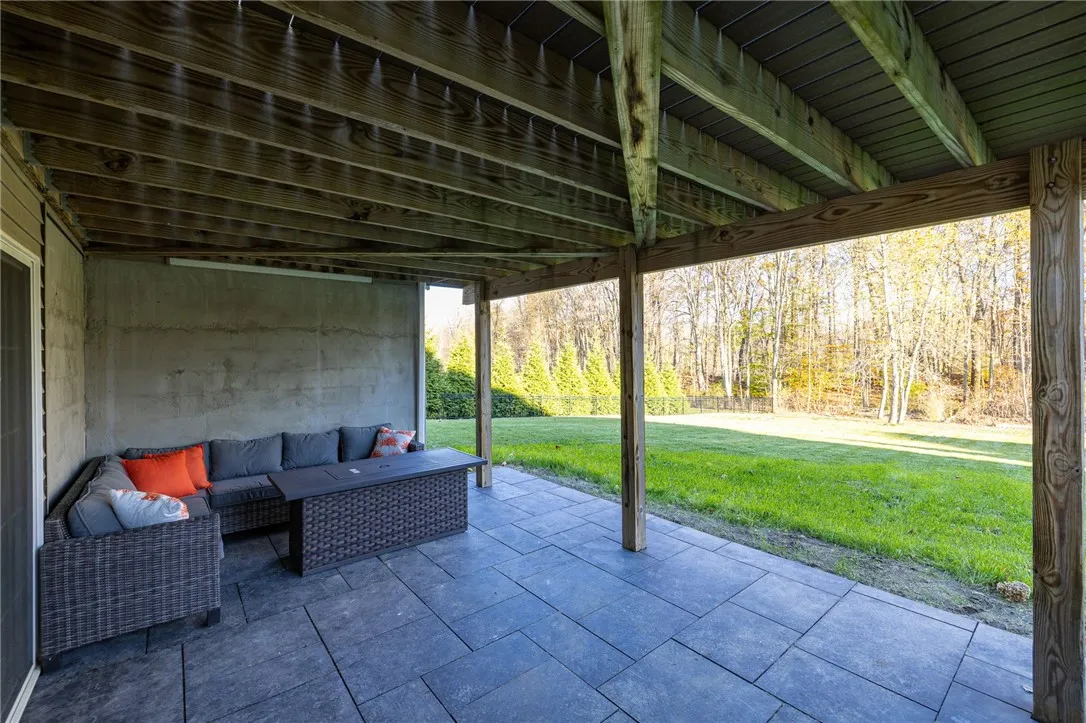 40 Copper Beech, Perinton, New York 14450, Perinton, New York 14450, 4 Bedrooms Bedrooms, 11 Rooms Rooms,2 BathroomsBathrooms,Residential,For Sale,40 Copper Beech, Perinton, New York 14450,0,R1649133