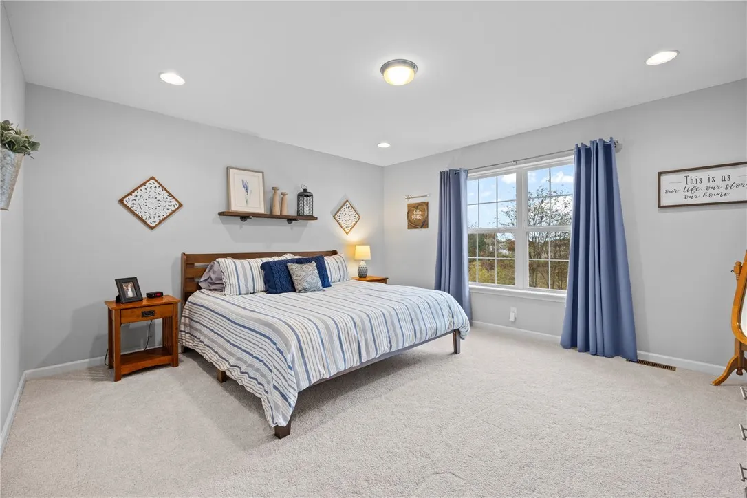 47 Bradgate Park, Henrietta, New York 14586, Henrietta, New York 14586, 4 Bedrooms Bedrooms, 8 Rooms Rooms,3 BathroomsBathrooms,Residential,For Sale,47 Bradgate Park, Henrietta, New York 14586,0,R1647921