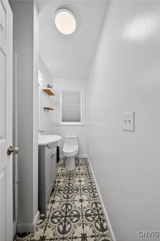 105 Dakota Street, Syracuse, New York 13210, Syracuse, New York 13210, 4 Bedrooms Bedrooms, 7 Rooms Rooms,1 BathroomBathrooms,Residential,For Sale,105 Dakota Street, Syracuse, New York 13210,0,S1647908