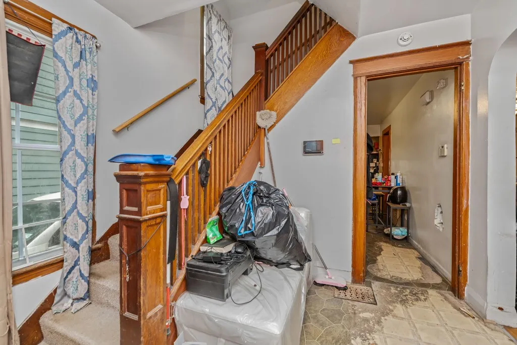 225 Bryan Street, Rochester, New York 14613, Rochester, New York 14613, 3 Bedrooms Bedrooms, 7 Rooms Rooms,1 BathroomBathrooms,Residential,For Sale,225 Bryan Street, Rochester, New York 14613,0,R1648169