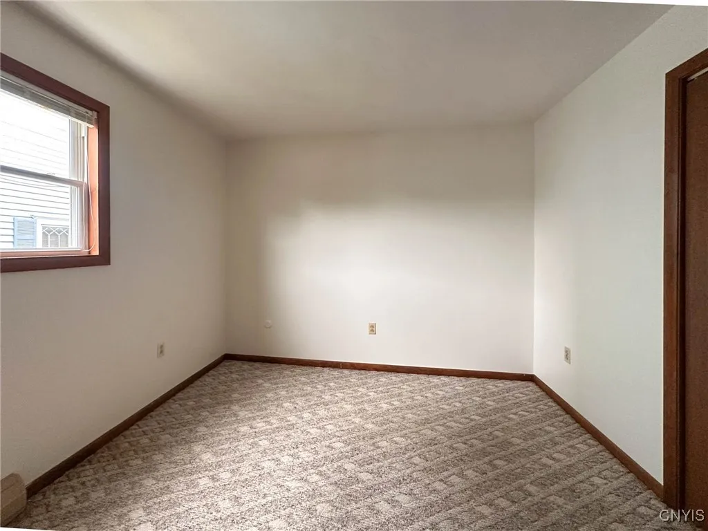 821 Floyd Avenue, Rome, New York 13440, Rome, New York 13440, 3 Bedrooms Bedrooms, 5 Rooms Rooms,1 BathroomBathrooms,Residential Lease,For Rent,821 Floyd Avenue, Rome, New York 13440,0,S1649011