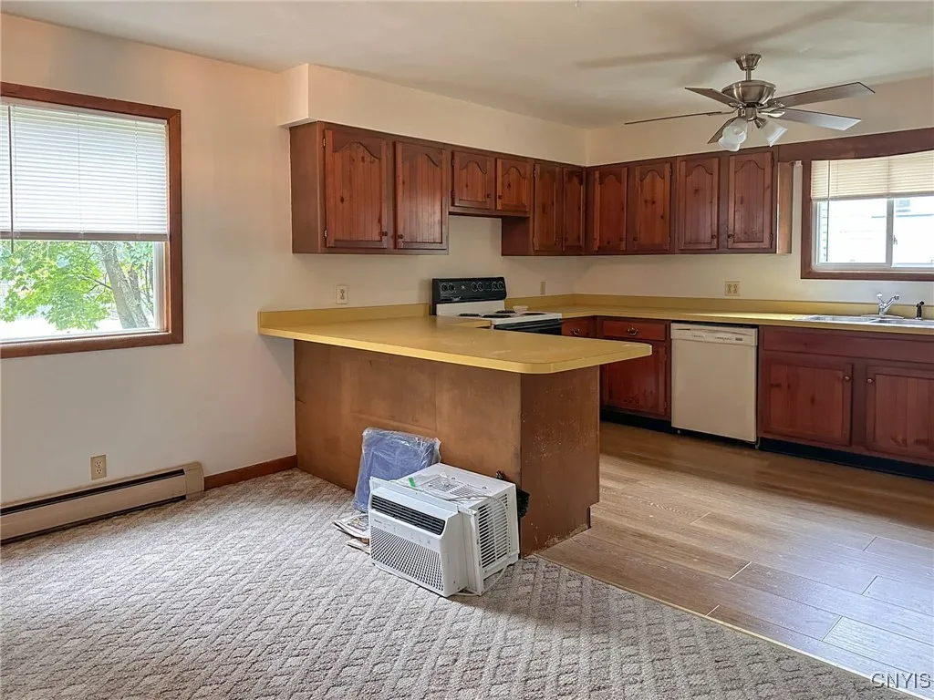 821 Floyd Avenue, Rome, New York 13440, Rome, New York 13440, 3 Bedrooms Bedrooms, 5 Rooms Rooms,1 BathroomBathrooms,Residential Lease,For Rent,821 Floyd Avenue, Rome, New York 13440,0,S1649011