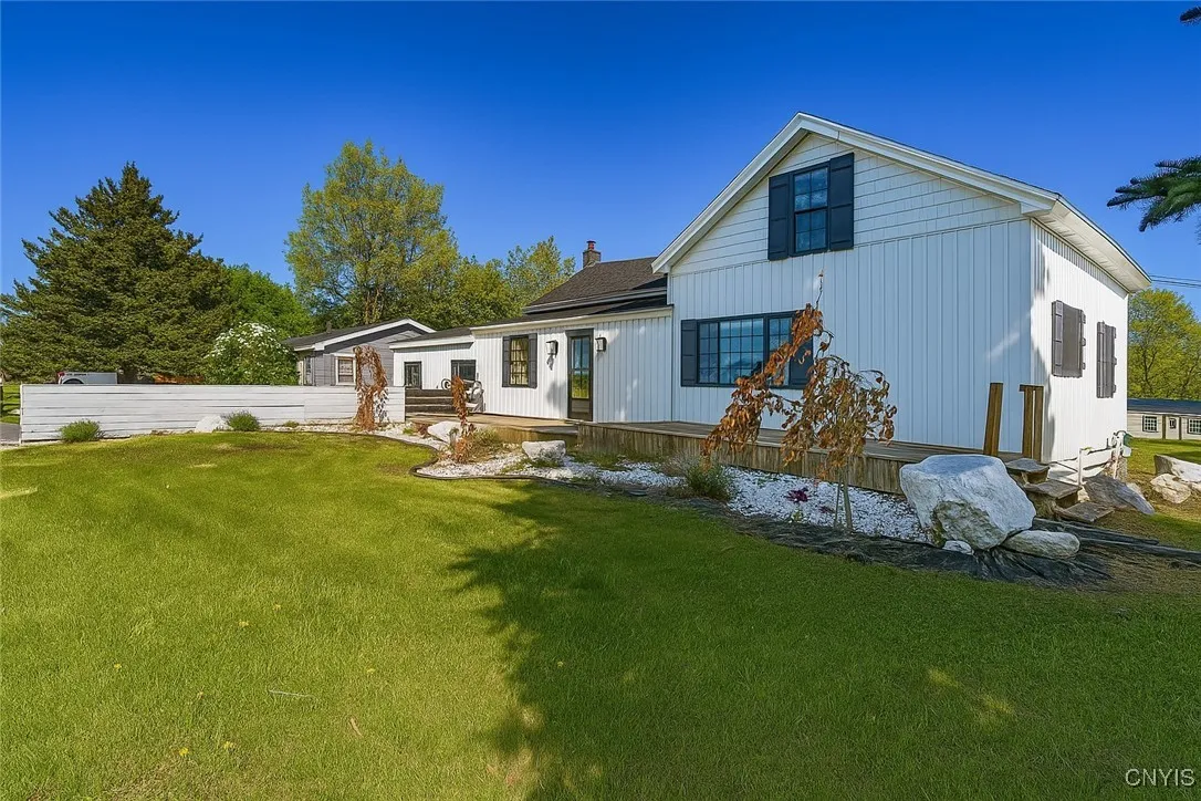 20304 Burton Road, Hounsfield, New York 13685, Hounsfield, New York 13685, 2 Bedrooms Bedrooms, 5 Rooms Rooms,1 BathroomBathrooms,Residential,For Sale,20304 Burton Road, Hounsfield, New York 13685,0,S1648920