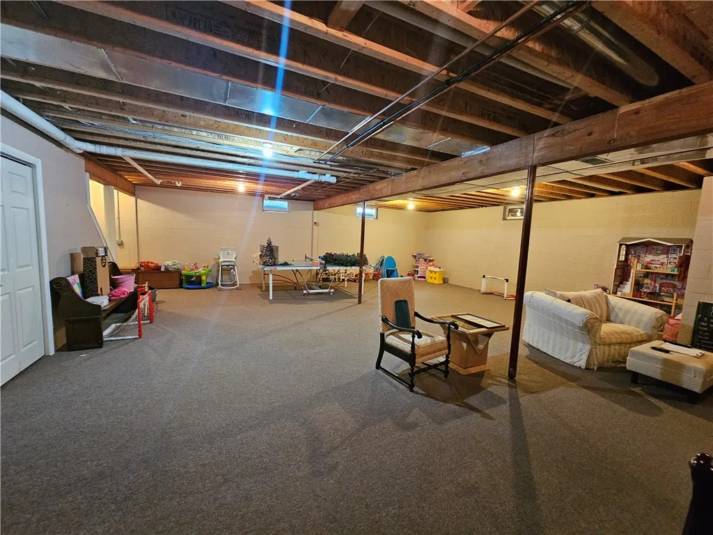 4 Carolwood Drive, Batavia City, New York 14020, Batavia City, New York 14020, 3 Bedrooms Bedrooms, 9 Rooms Rooms,2 BathroomsBathrooms,Residential,For Sale,4 Carolwood Drive, Batavia City, New York 14020,0,R1649130