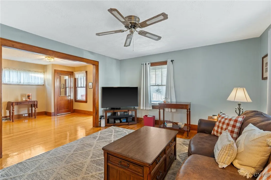 105 Hiram Avenue, Salina, New York 13088, Salina, New York 13088, 4 Bedrooms Bedrooms, 11 Rooms Rooms,2 BathroomsBathrooms,Residential,For Sale,105 Hiram Avenue, Salina, New York 13088,0,S1648729
