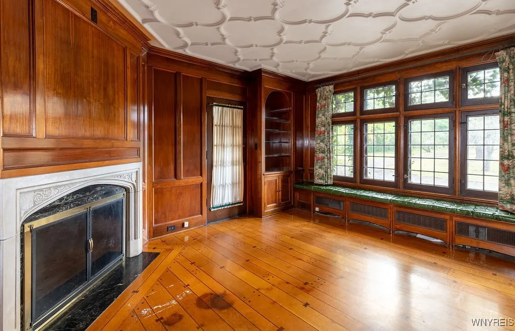 7 Audley, Amherst, New York 14226, Amherst, New York 14226, 5 Bedrooms Bedrooms, 14 Rooms Rooms,4 BathroomsBathrooms,Residential,For Sale,7 Audley, Amherst, New York 14226,0,B1647809