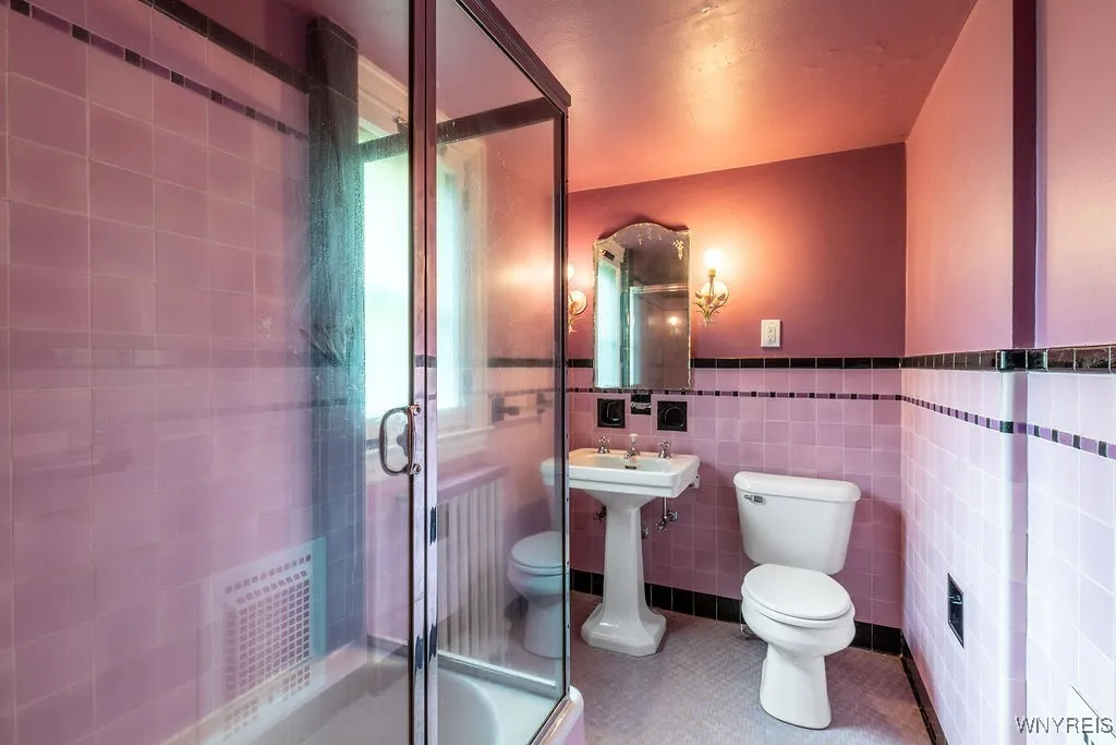 7 Audley, Amherst, New York 14226, Amherst, New York 14226, 5 Bedrooms Bedrooms, 14 Rooms Rooms,4 BathroomsBathrooms,Residential,For Sale,7 Audley, Amherst, New York 14226,0,B1647809