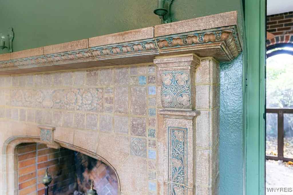 7 Audley, Amherst, New York 14226, Amherst, New York 14226, 5 Bedrooms Bedrooms, 14 Rooms Rooms,4 BathroomsBathrooms,Residential,For Sale,7 Audley, Amherst, New York 14226,0,B1647809