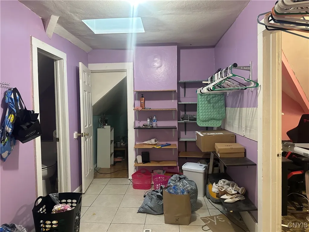 908 1st North Street, Syracuse, New York 13208, Syracuse, New York 13208, 5 Bedrooms Bedrooms, 9 Rooms Rooms,2 BathroomsBathrooms,Residential,For Sale,908 1st North Street, Syracuse, New York 13208,0,S1648585