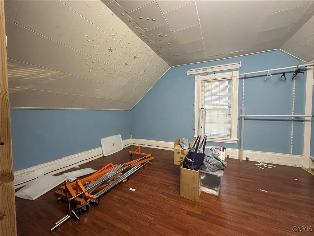 908 1st North Street, Syracuse, New York 13208, Syracuse, New York 13208, 5 Bedrooms Bedrooms, 9 Rooms Rooms,2 BathroomsBathrooms,Residential,For Sale,908 1st North Street, Syracuse, New York 13208,0,S1648585