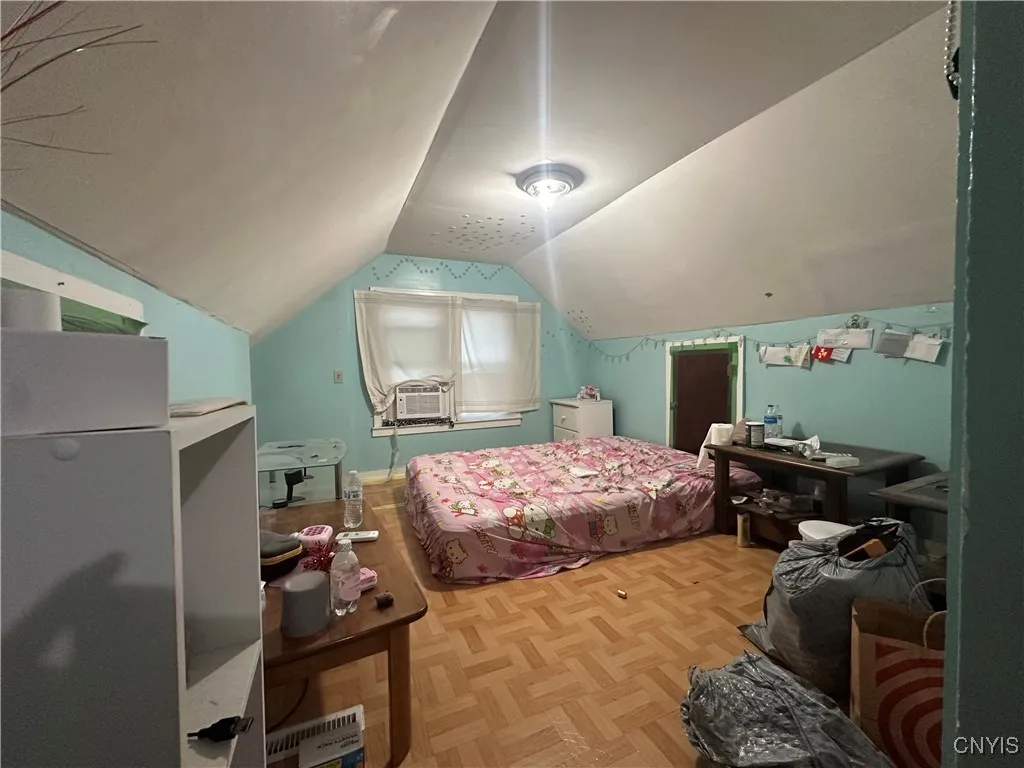 908 1st North Street, Syracuse, New York 13208, Syracuse, New York 13208, 5 Bedrooms Bedrooms, 9 Rooms Rooms,2 BathroomsBathrooms,Residential,For Sale,908 1st North Street, Syracuse, New York 13208,0,S1648585