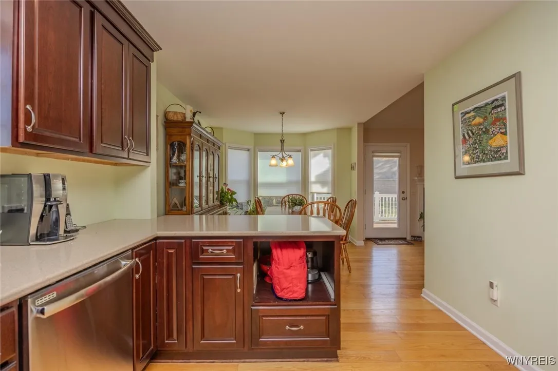 105 Pine Street, Hamburg, New York 14075, Hamburg, New York 14075, 3 Bedrooms Bedrooms, 5 Rooms Rooms,2 BathroomsBathrooms,Residential Lease,For Rent,105 Pine Street, Hamburg, New York 14075,0,B1648439