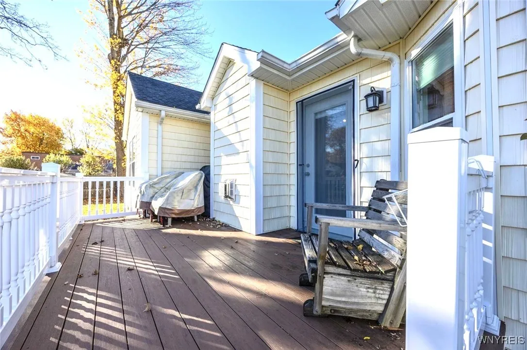 105 Pine Street, Hamburg, New York 14075, Hamburg, New York 14075, 3 Bedrooms Bedrooms, 5 Rooms Rooms,2 BathroomsBathrooms,Residential Lease,For Rent,105 Pine Street, Hamburg, New York 14075,0,B1648439