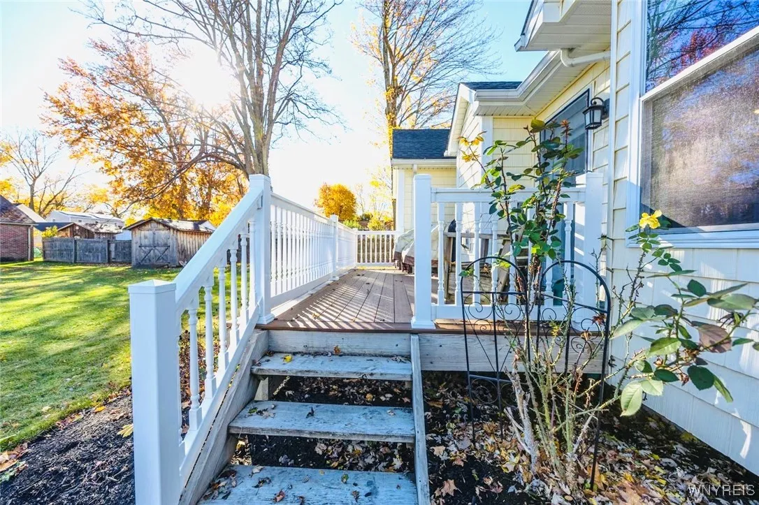 105 Pine Street, Hamburg, New York 14075, Hamburg, New York 14075, 3 Bedrooms Bedrooms, 5 Rooms Rooms,2 BathroomsBathrooms,Residential Lease,For Rent,105 Pine Street, Hamburg, New York 14075,0,B1648439