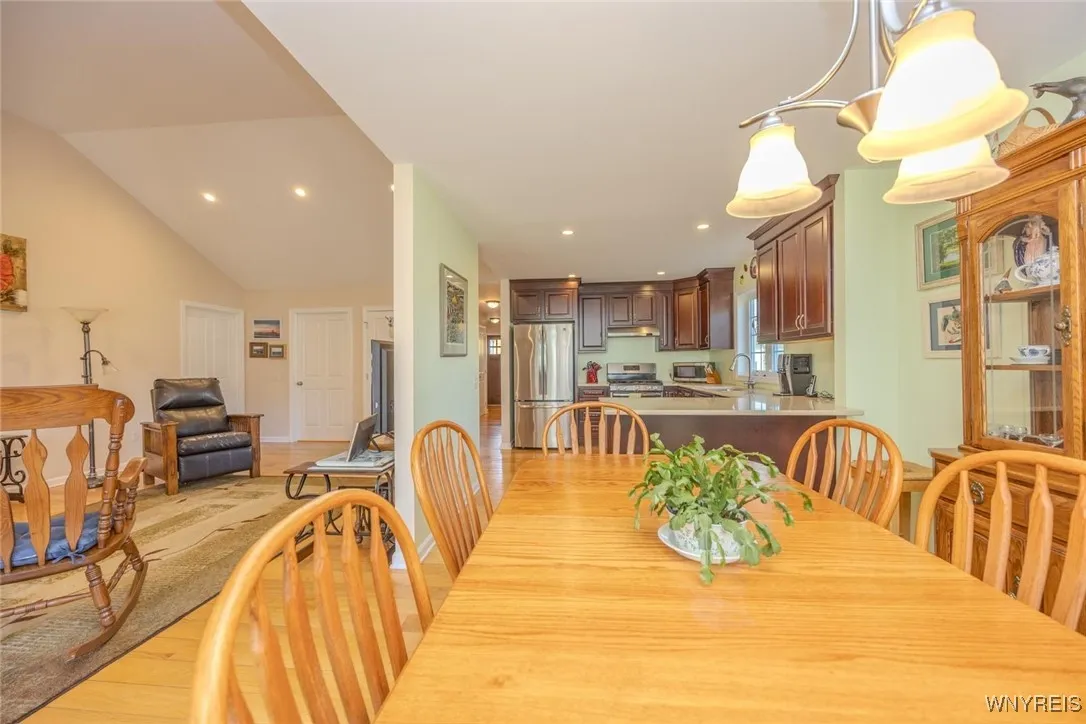 105 Pine Street, Hamburg, New York 14075, Hamburg, New York 14075, 3 Bedrooms Bedrooms, 5 Rooms Rooms,2 BathroomsBathrooms,Residential Lease,For Rent,105 Pine Street, Hamburg, New York 14075,0,B1648439