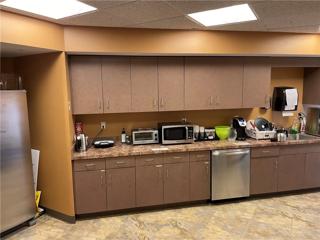 1 Mount Hope Ave, Rochester, New York 14620, Rochester, New York 14620, ,Commercial Sale,For Sale,1 Mount Hope Ave, Rochester, New York 14620,0,R1649194