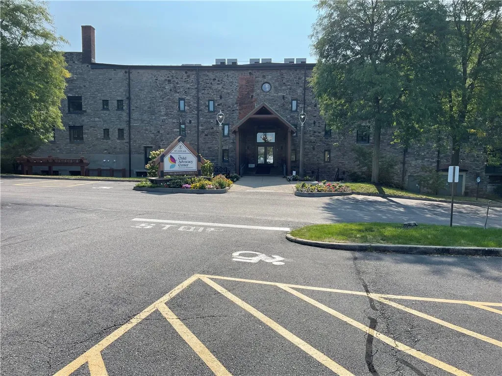 1 Mount Hope Ave, Rochester, New York 14620, Rochester, New York 14620, ,Commercial Sale,For Sale,1 Mount Hope Ave, Rochester, New York 14620,0,R1649194
