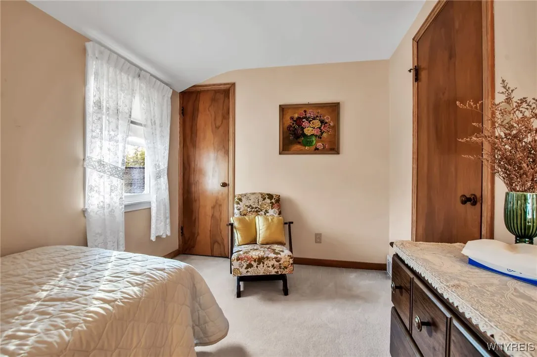 437 Thorncliff Road, Tonawanda, New York 14223, Tonawanda, New York 14223, 3 Bedrooms Bedrooms, 8 Rooms Rooms,1 BathroomBathrooms,Residential,For Sale,437 Thorncliff Road, Tonawanda, New York 14223,0,B1648992