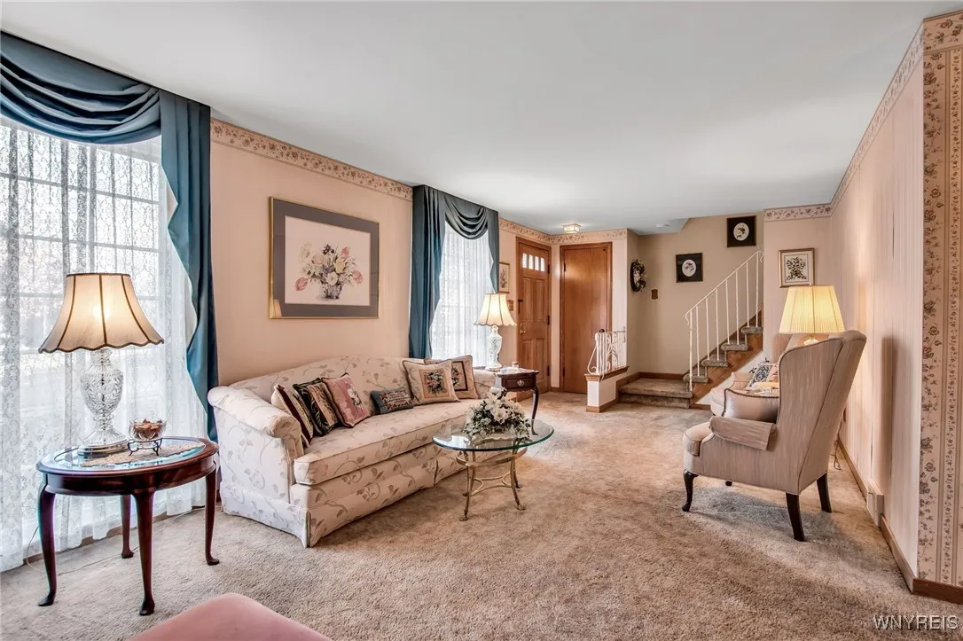 437 Thorncliff Road, Tonawanda, New York 14223, Tonawanda, New York 14223, 3 Bedrooms Bedrooms, 8 Rooms Rooms,1 BathroomBathrooms,Residential,For Sale,437 Thorncliff Road, Tonawanda, New York 14223,0,B1648992