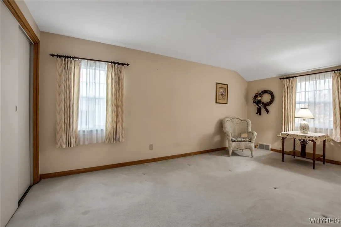 437 Thorncliff Road, Tonawanda, New York 14223, Tonawanda, New York 14223, 3 Bedrooms Bedrooms, 8 Rooms Rooms,1 BathroomBathrooms,Residential,For Sale,437 Thorncliff Road, Tonawanda, New York 14223,0,B1648992