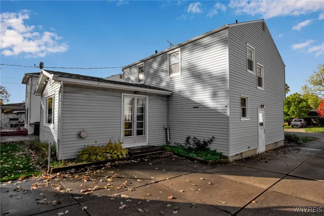 437 Thorncliff Road, Tonawanda, New York 14223, Tonawanda, New York 14223, 3 Bedrooms Bedrooms, 8 Rooms Rooms,1 BathroomBathrooms,Residential,For Sale,437 Thorncliff Road, Tonawanda, New York 14223,0,B1648992