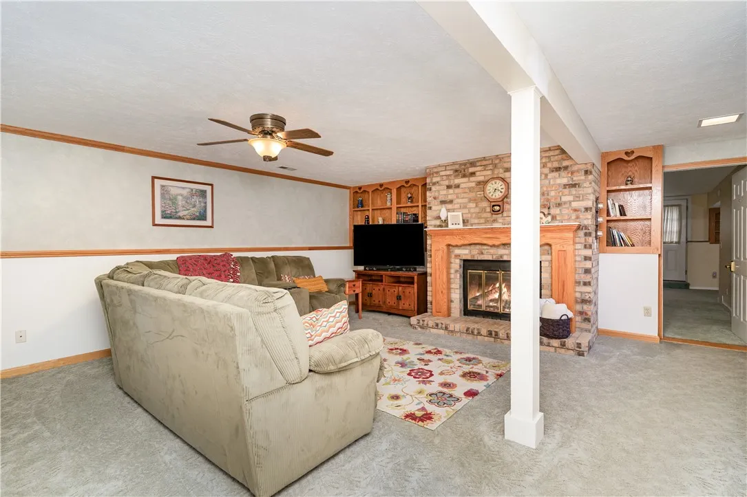 1644 Waterford Road, Walworth, New York 14568, Walworth, New York 14568, 4 Bedrooms Bedrooms, 9 Rooms Rooms,3 BathroomsBathrooms,Residential,For Sale,1644 Waterford Road, Walworth, New York 14568,0,R1648839