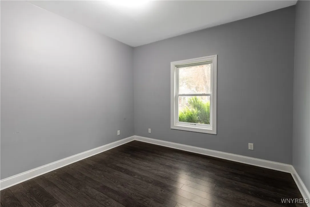 77 Porter Avenue, North Tonawanda, New York 14120, North Tonawanda, New York 14120, 2 Bedrooms Bedrooms, 4 Rooms Rooms,2 BathroomsBathrooms,Residential,For Sale,77 Porter Avenue, North Tonawanda, New York 14120,0,B1641238