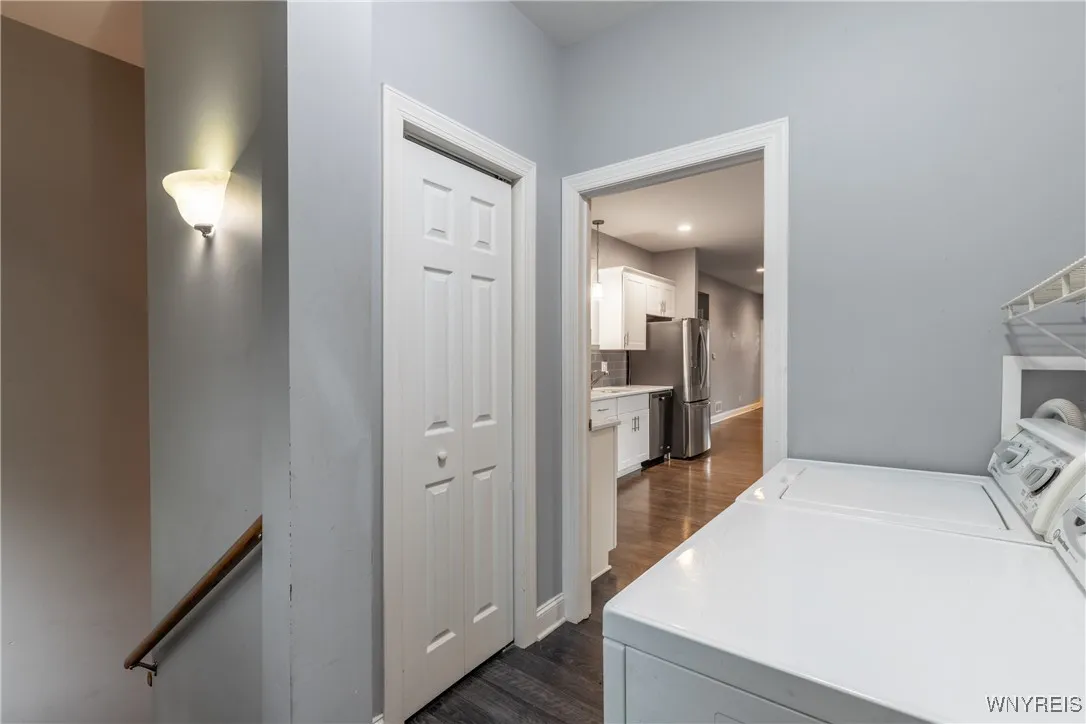 77 Porter Avenue, North Tonawanda, New York 14120, North Tonawanda, New York 14120, 2 Bedrooms Bedrooms, 4 Rooms Rooms,2 BathroomsBathrooms,Residential,For Sale,77 Porter Avenue, North Tonawanda, New York 14120,0,B1641238