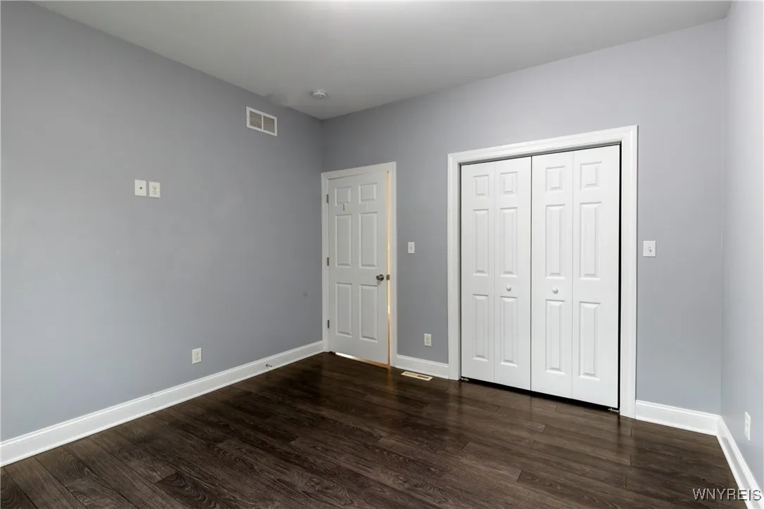 77 Porter Avenue, North Tonawanda, New York 14120, North Tonawanda, New York 14120, 2 Bedrooms Bedrooms, 4 Rooms Rooms,2 BathroomsBathrooms,Residential,For Sale,77 Porter Avenue, North Tonawanda, New York 14120,0,B1641238