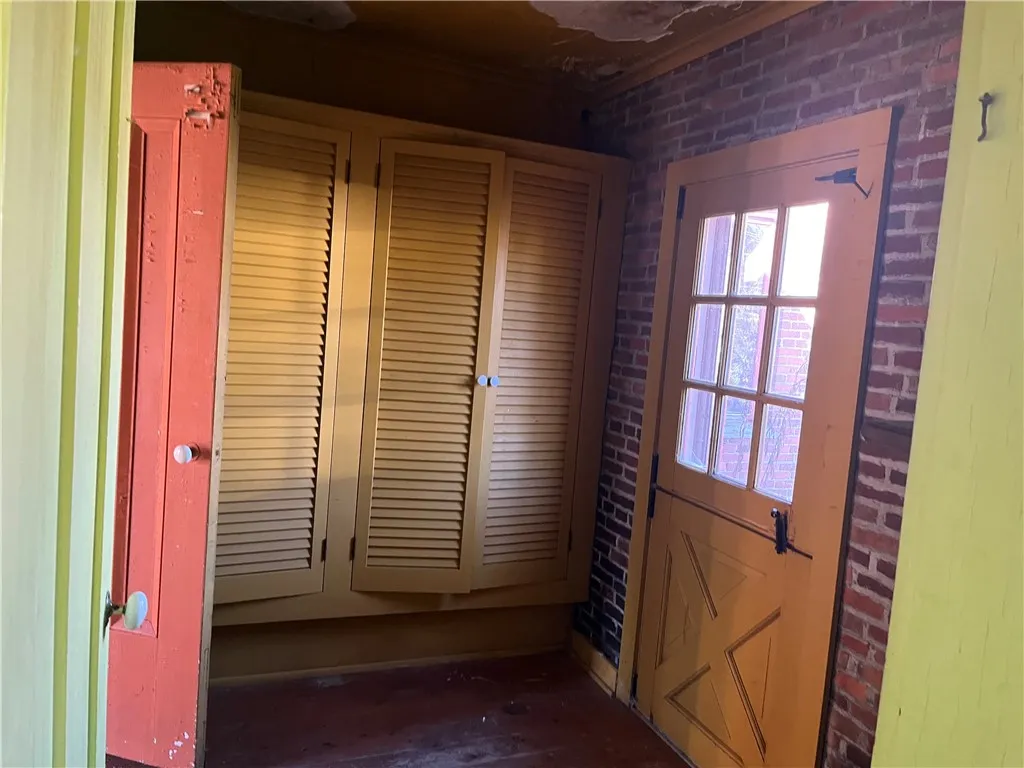 11139 South Lake Road, Pavilion, New York 14525, Pavilion, New York 14525, 4 Bedrooms Bedrooms, 9 Rooms Rooms,1 BathroomBathrooms,Residential,For Sale,11139 South Lake Road, Pavilion, New York 14525,0,R1648967