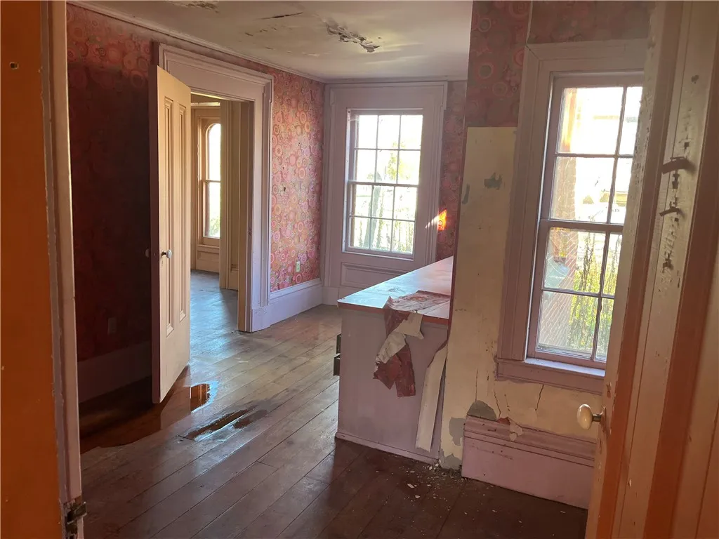 11139 South Lake Road, Pavilion, New York 14525, Pavilion, New York 14525, 4 Bedrooms Bedrooms, 9 Rooms Rooms,1 BathroomBathrooms,Residential,For Sale,11139 South Lake Road, Pavilion, New York 14525,0,R1648967