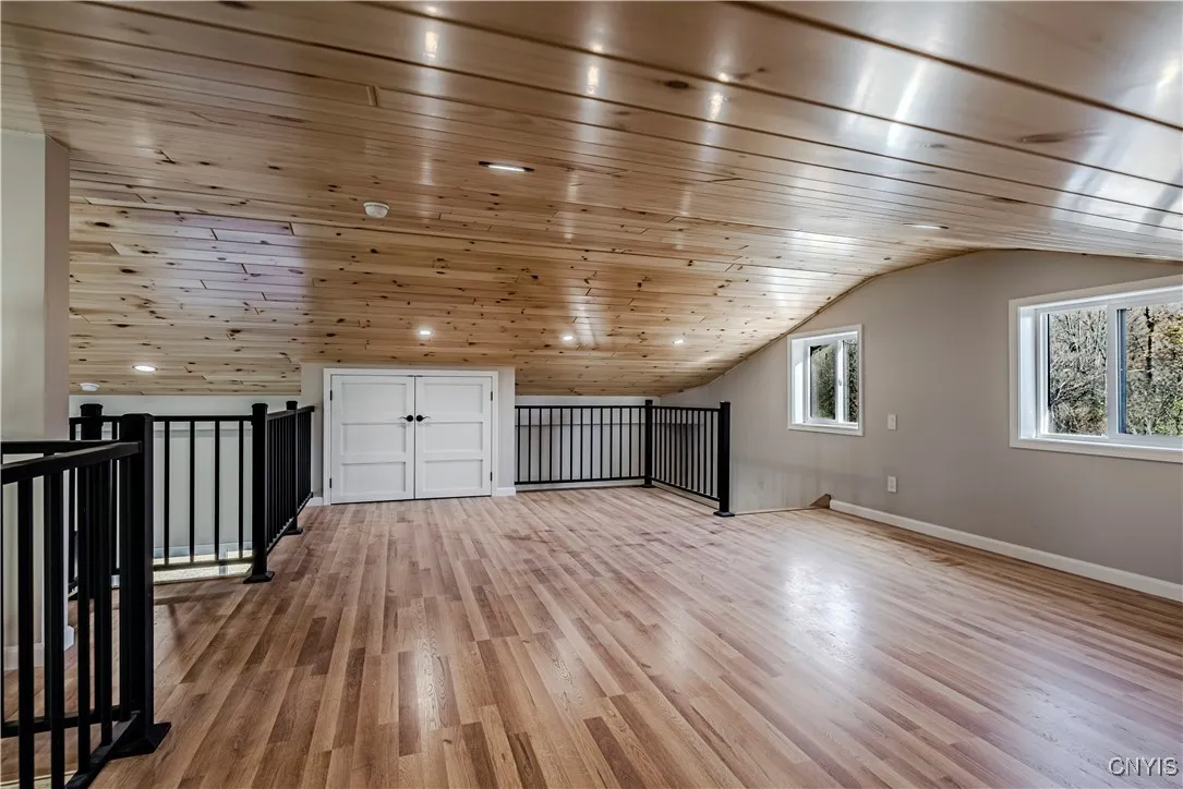 118 Kirkland Ave Avenue, Kirkland, New York 13323, Kirkland, New York 13323, 1 Bedroom Bedrooms, 5 Rooms Rooms,1 BathroomBathrooms,Residential Lease,For Rent,118 Kirkland Ave Avenue, Kirkland, New York 13323,0,S1649215