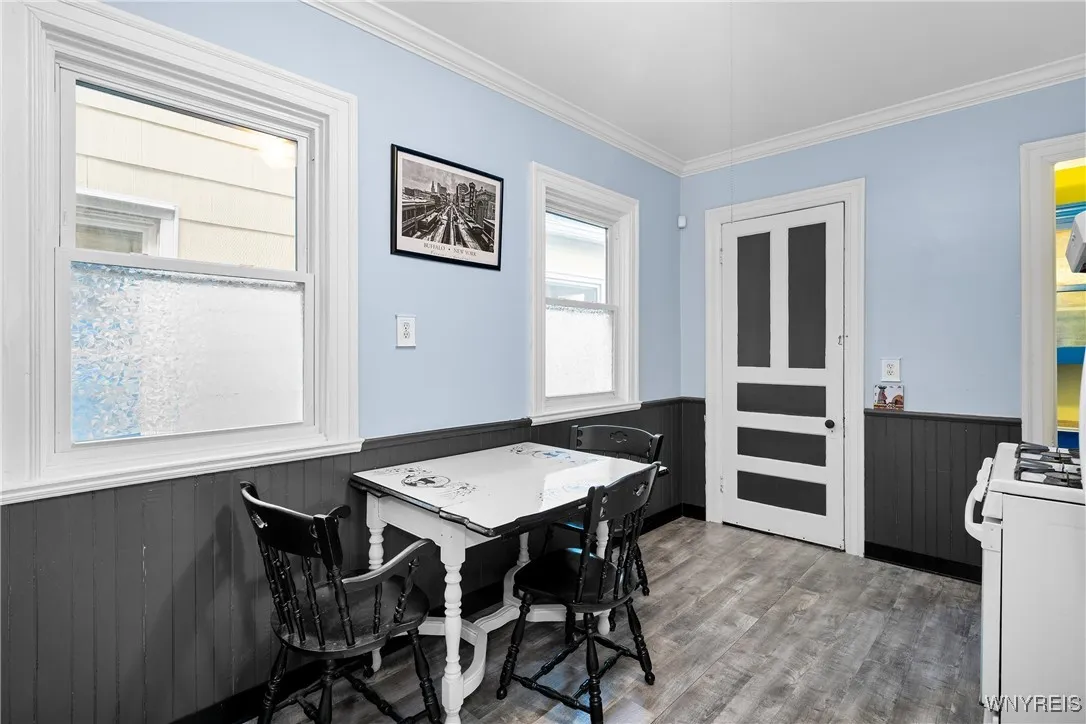 393 Baynes Street, Buffalo, New York 14213, Buffalo, New York 14213, 3 Bedrooms Bedrooms, 6 Rooms Rooms,1 BathroomBathrooms,Residential,For Sale,393 Baynes Street, Buffalo, New York 14213,0,B1649096