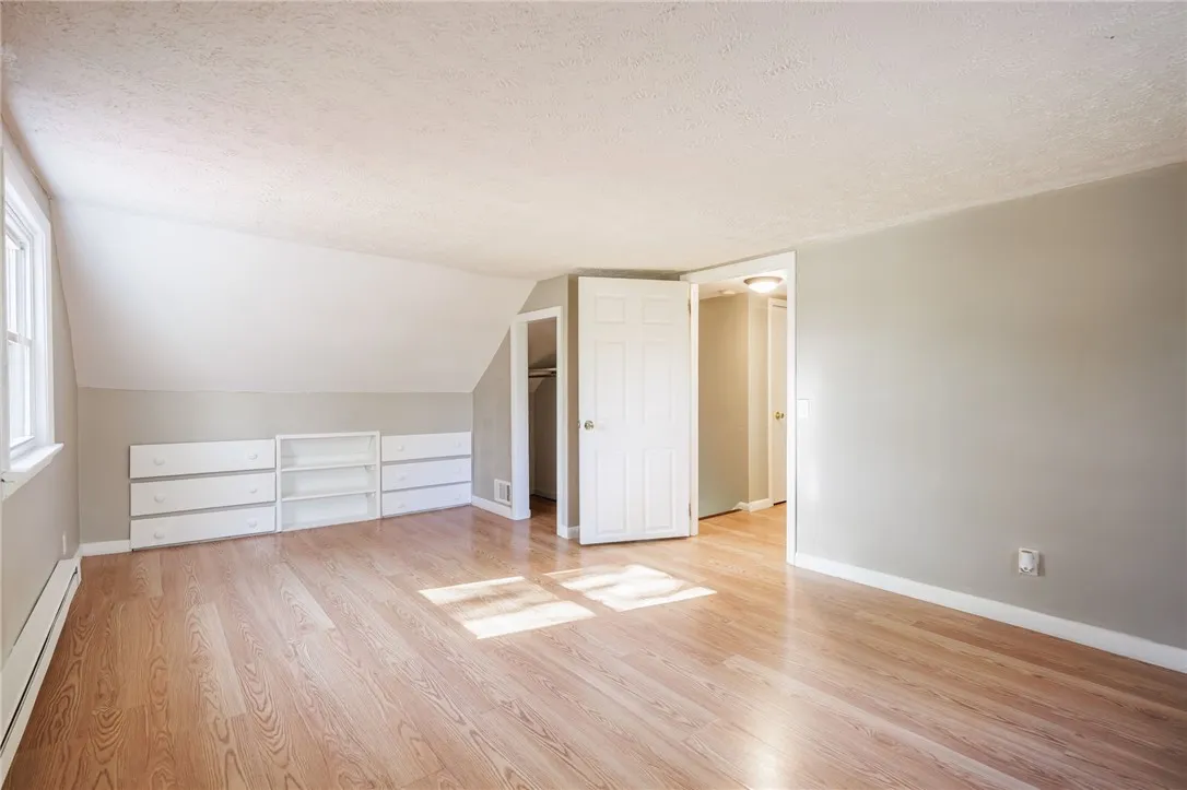 282 Moseley Road, Perinton, New York 14450, Perinton, New York 14450, 4 Bedrooms Bedrooms, 8 Rooms Rooms,3 BathroomsBathrooms,Residential,For Sale,282 Moseley Road, Perinton, New York 14450,0,R1649227