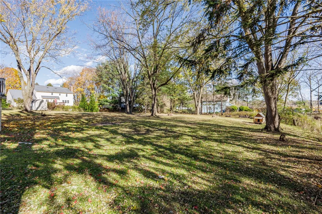 282 Moseley Road, Perinton, New York 14450, Perinton, New York 14450, 4 Bedrooms Bedrooms, 8 Rooms Rooms,3 BathroomsBathrooms,Residential,For Sale,282 Moseley Road, Perinton, New York 14450,0,R1649227