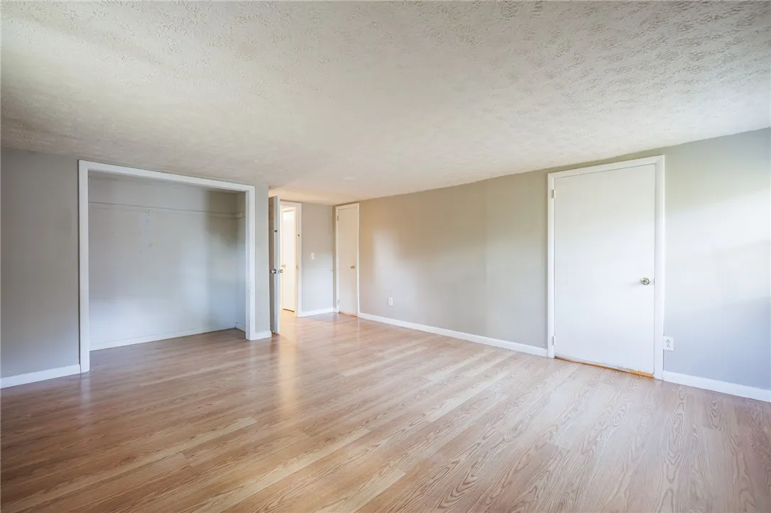 282 Moseley Road, Perinton, New York 14450, Perinton, New York 14450, 4 Bedrooms Bedrooms, 8 Rooms Rooms,3 BathroomsBathrooms,Residential,For Sale,282 Moseley Road, Perinton, New York 14450,0,R1649227