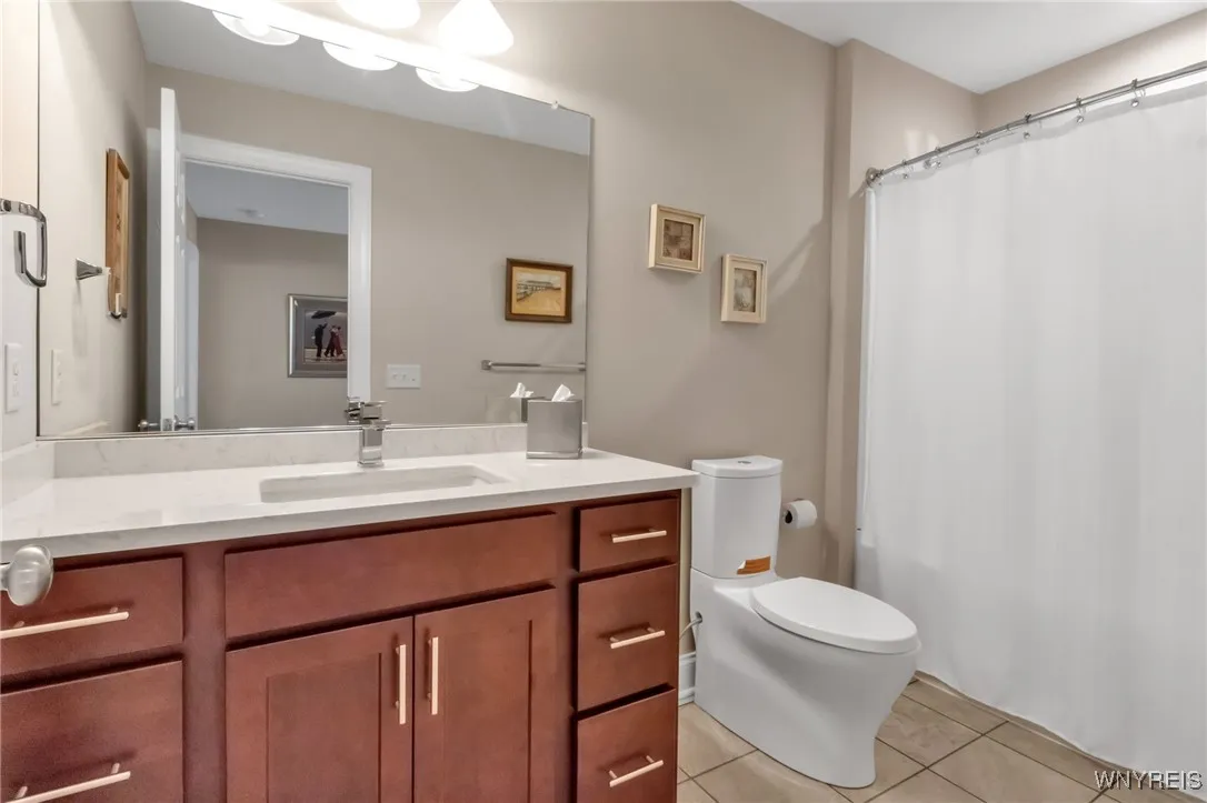 2600 Farrier Lane, Aurora, New York 14052, Aurora, New York 14052, 3 Bedrooms Bedrooms, 6 Rooms Rooms,3 BathroomsBathrooms,Residential,For Sale,2600 Farrier Lane, Aurora, New York 14052,0,B1649178