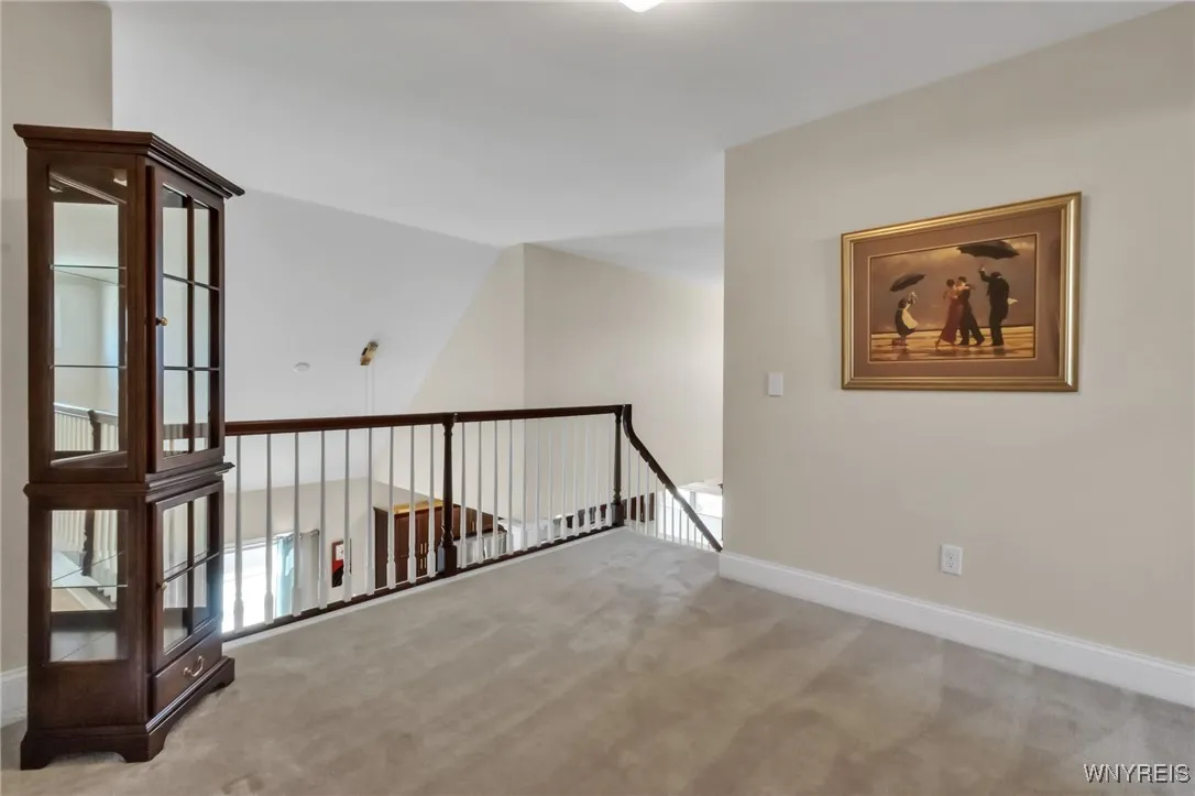 2600 Farrier Lane, Aurora, New York 14052, Aurora, New York 14052, 3 Bedrooms Bedrooms, 6 Rooms Rooms,3 BathroomsBathrooms,Residential,For Sale,2600 Farrier Lane, Aurora, New York 14052,0,B1649178