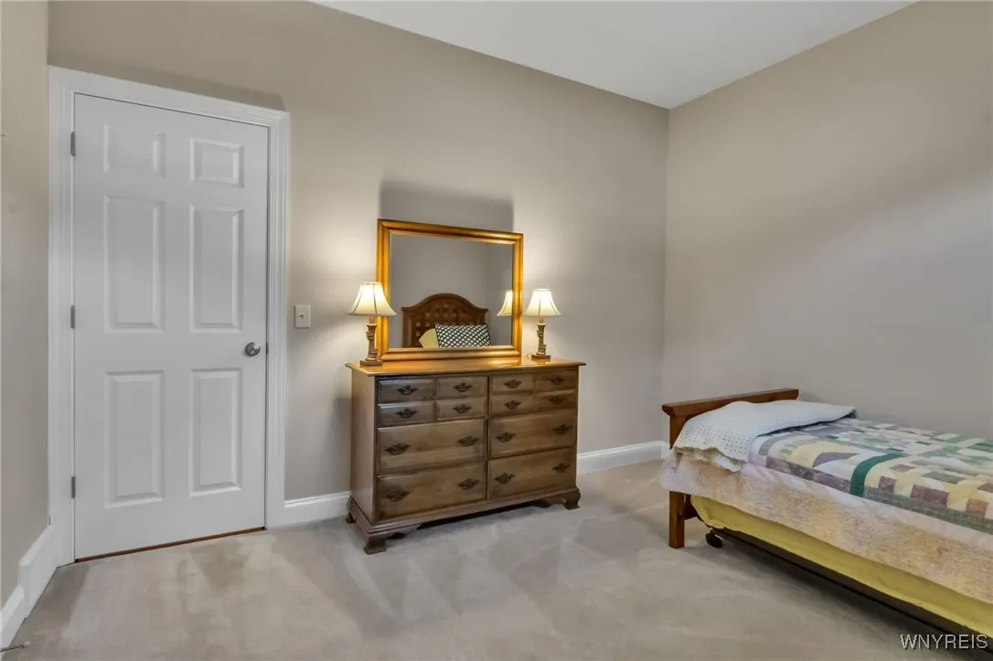 2600 Farrier Lane, Aurora, New York 14052, Aurora, New York 14052, 3 Bedrooms Bedrooms, 6 Rooms Rooms,3 BathroomsBathrooms,Residential,For Sale,2600 Farrier Lane, Aurora, New York 14052,0,B1649216