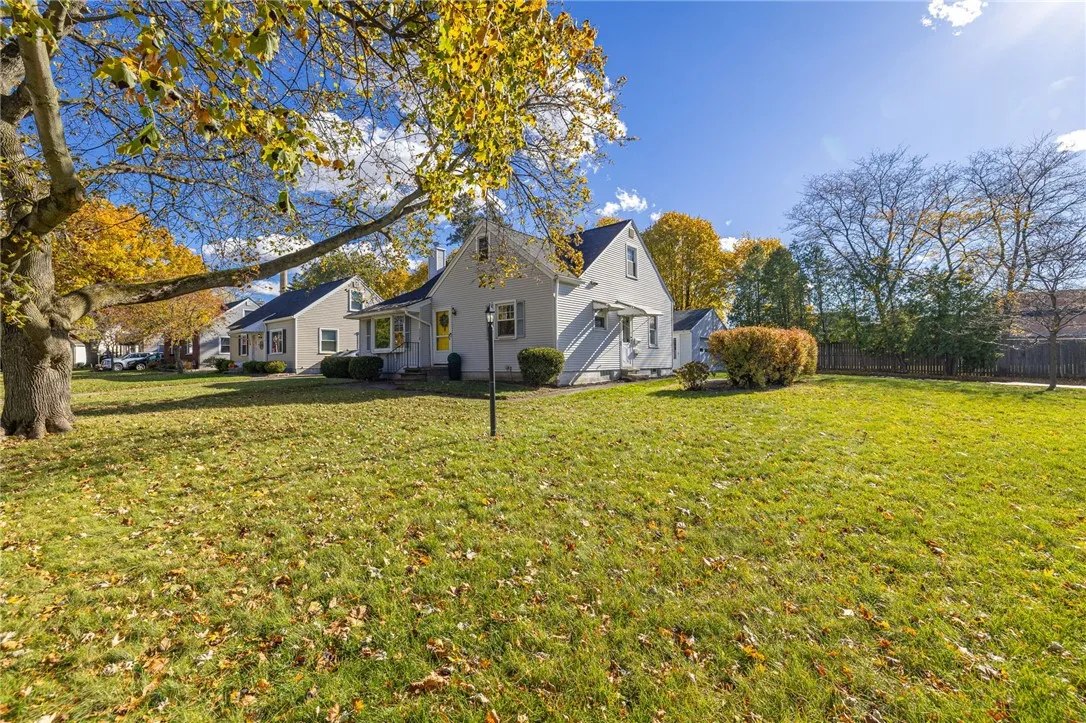 118 Vista Drive, Greece, New York 14615, Greece, New York 14615, 3 Bedrooms Bedrooms, 8 Rooms Rooms,1 BathroomBathrooms,Residential,Closed,118 Vista Drive, Greece, New York 14615,0,R1647503