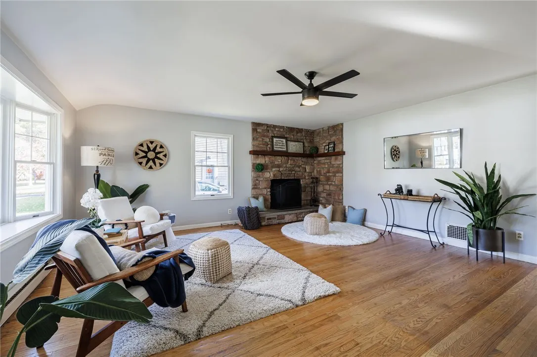 118 Vista Drive, Greece, New York 14615, Greece, New York 14615, 3 Bedrooms Bedrooms, 8 Rooms Rooms,1 BathroomBathrooms,Residential,Closed,118 Vista Drive, Greece, New York 14615,0,R1647503