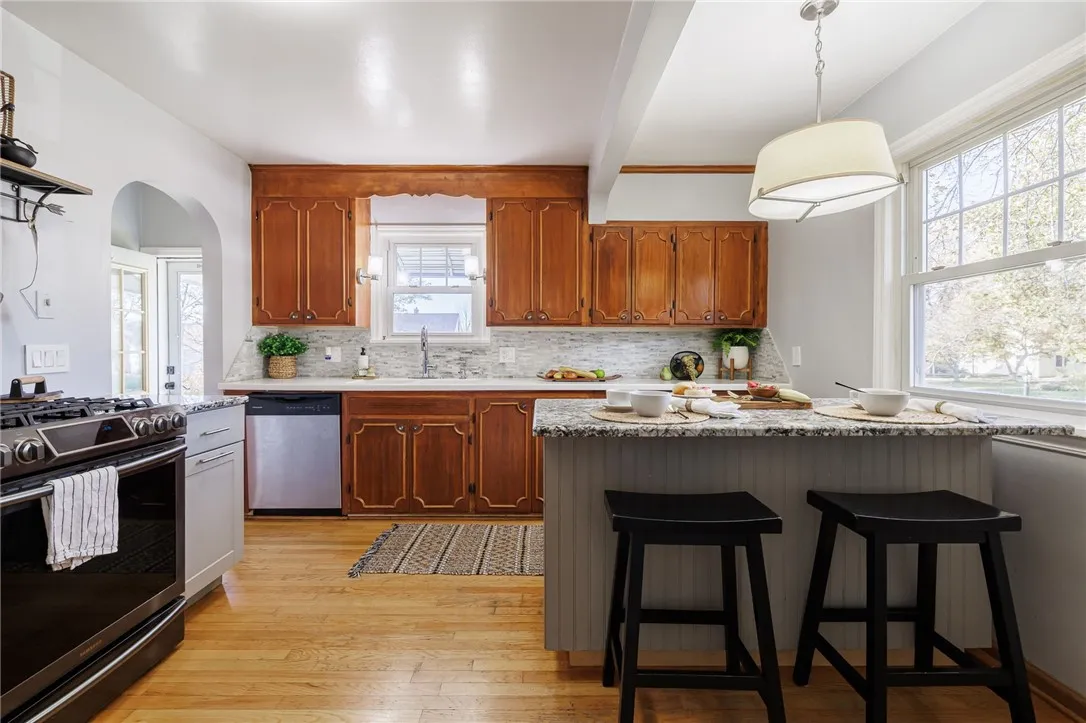 118 Vista Drive, Greece, New York 14615, Greece, New York 14615, 3 Bedrooms Bedrooms, 8 Rooms Rooms,1 BathroomBathrooms,Residential,Closed,118 Vista Drive, Greece, New York 14615,0,R1647503