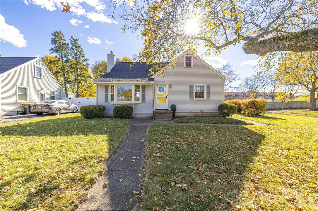 118 Vista Drive, Greece, New York 14615, Greece, New York 14615, 3 Bedrooms Bedrooms, 8 Rooms Rooms,1 BathroomBathrooms,Residential,Closed,118 Vista Drive, Greece, New York 14615,0,R1647503
