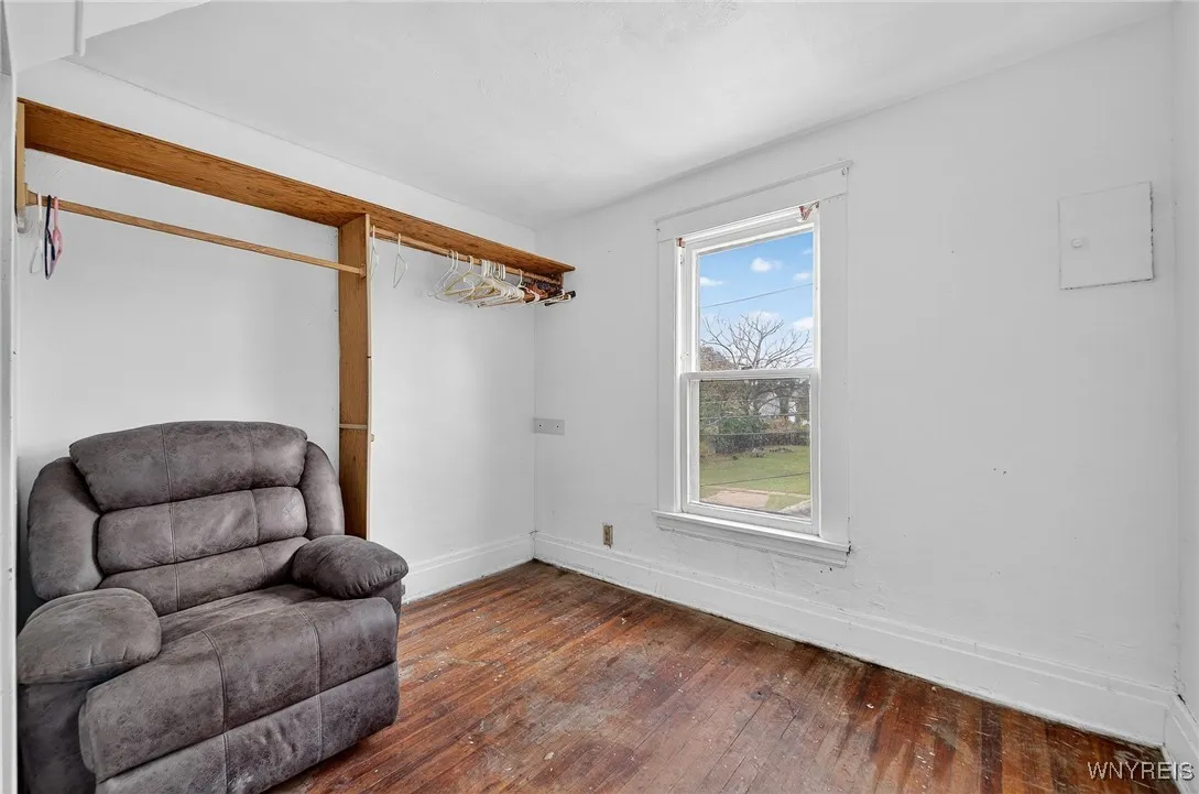 161 77th Street, Niagara Falls, New York 14304, Niagara Falls, New York 14304, 3 Bedrooms Bedrooms, 8 Rooms Rooms,1 BathroomBathrooms,Residential,For Sale,161 77th Street, Niagara Falls, New York 14304,0,B1648673