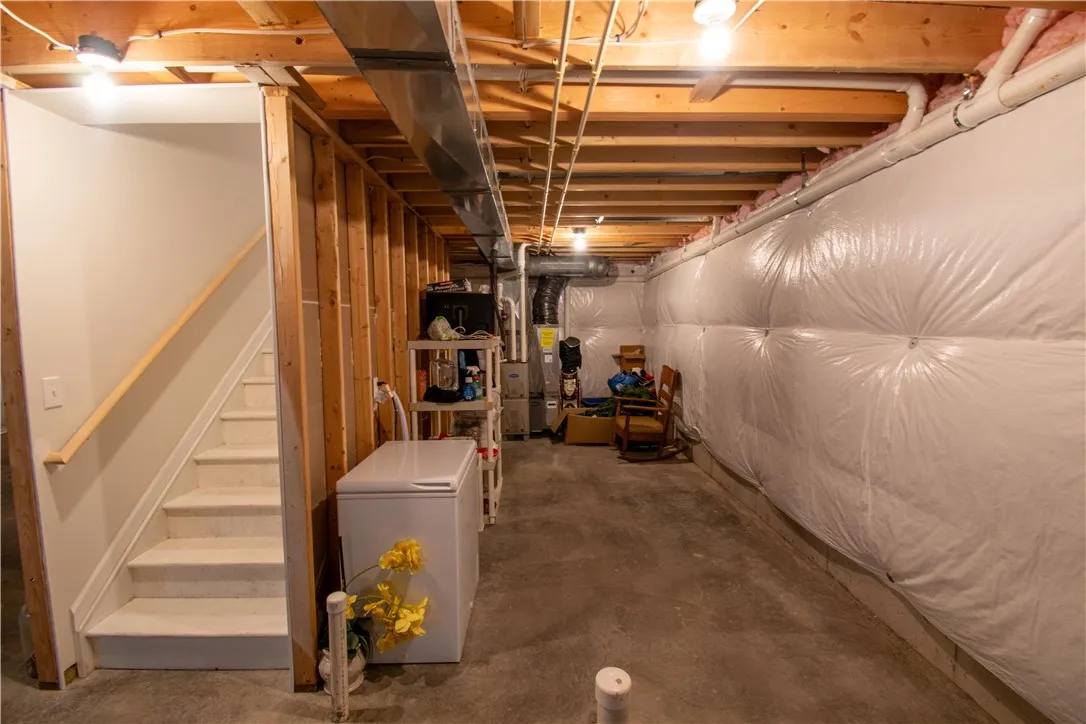 57 Oneida Road, Canandaigua City, New York 14424, Canandaigua City, New York 14424, 3 Bedrooms Bedrooms, 12 Rooms Rooms,2 BathroomsBathrooms,Residential,For Sale,57 Oneida Road, Canandaigua City, New York 14424,0,R1649209