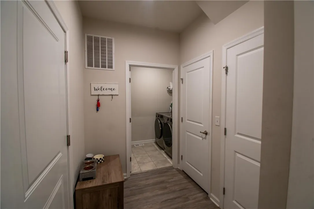57 Oneida Road, Canandaigua City, New York 14424, Canandaigua City, New York 14424, 3 Bedrooms Bedrooms, 12 Rooms Rooms,2 BathroomsBathrooms,Residential,For Sale,57 Oneida Road, Canandaigua City, New York 14424,0,R1649209